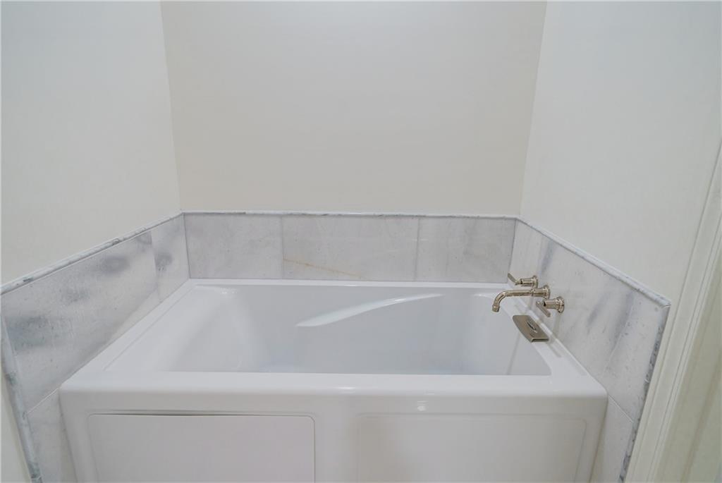 349 Delmont Drive NE