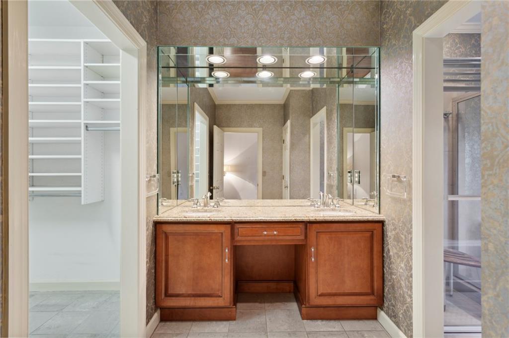 70 Paces West Court NW