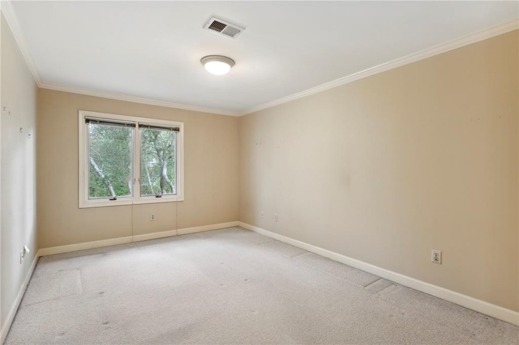 70 Paces West Court NW