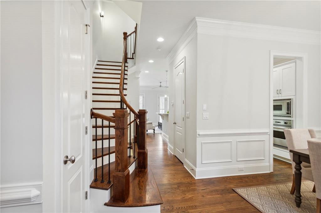 879 Inman Village Parkway NE