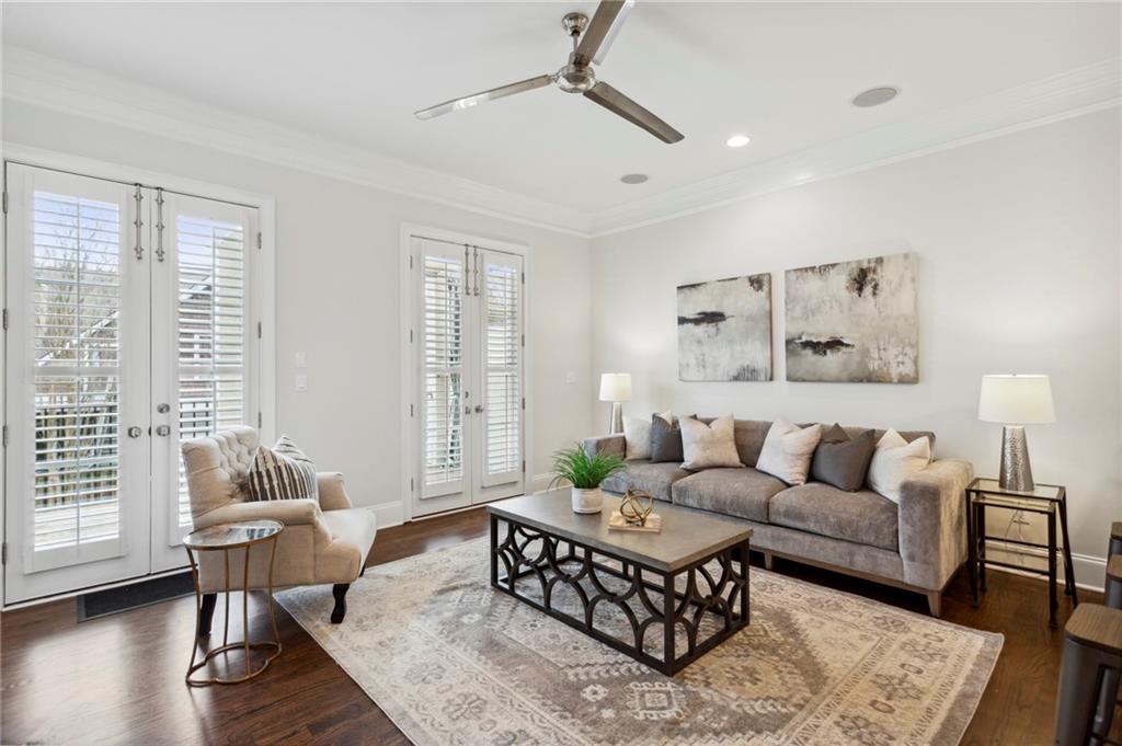 879 Inman Village Parkway NE