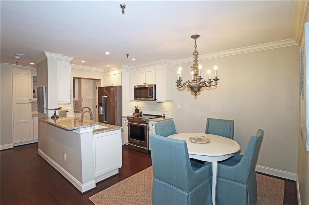300 Johnson Ferry Road NE Unit A1007