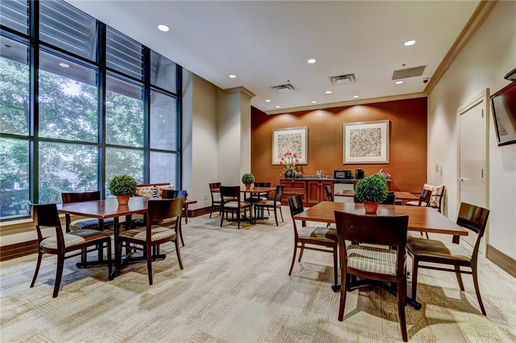 3040 Peachtree Road NW Unit 1507