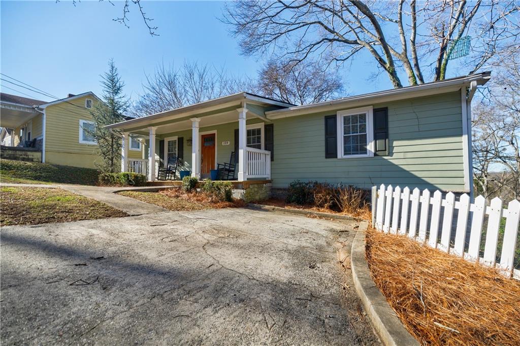 159 Holiday Street NE