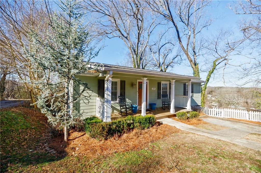 159 Holiday Street NE