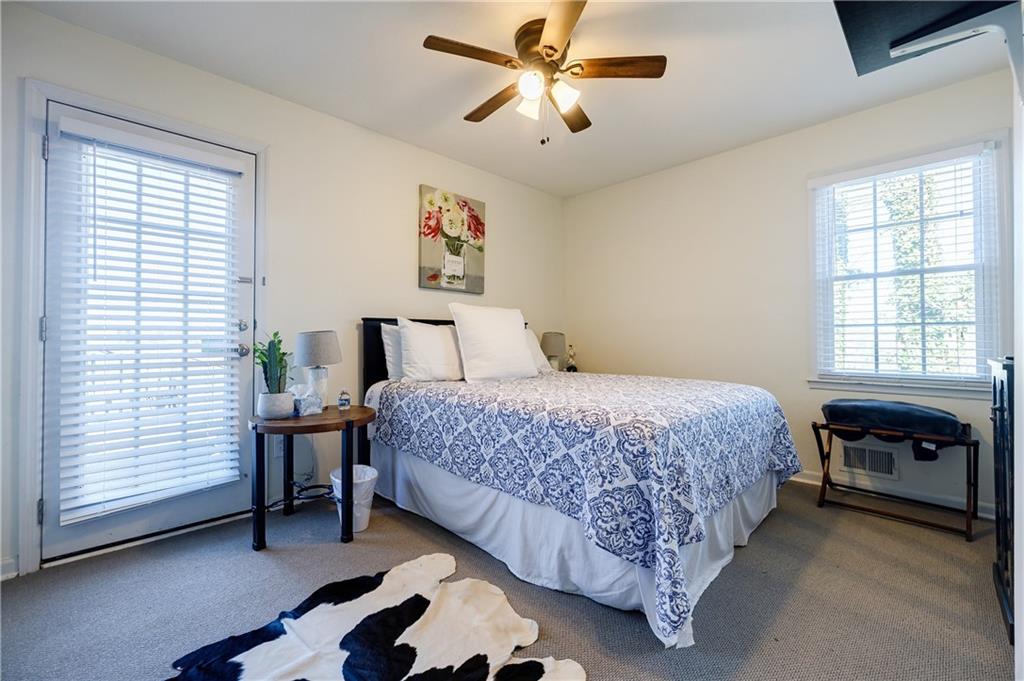 159 Holiday Street NE