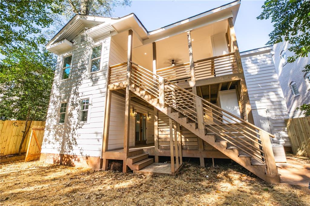 419 N Highland Avenue NE