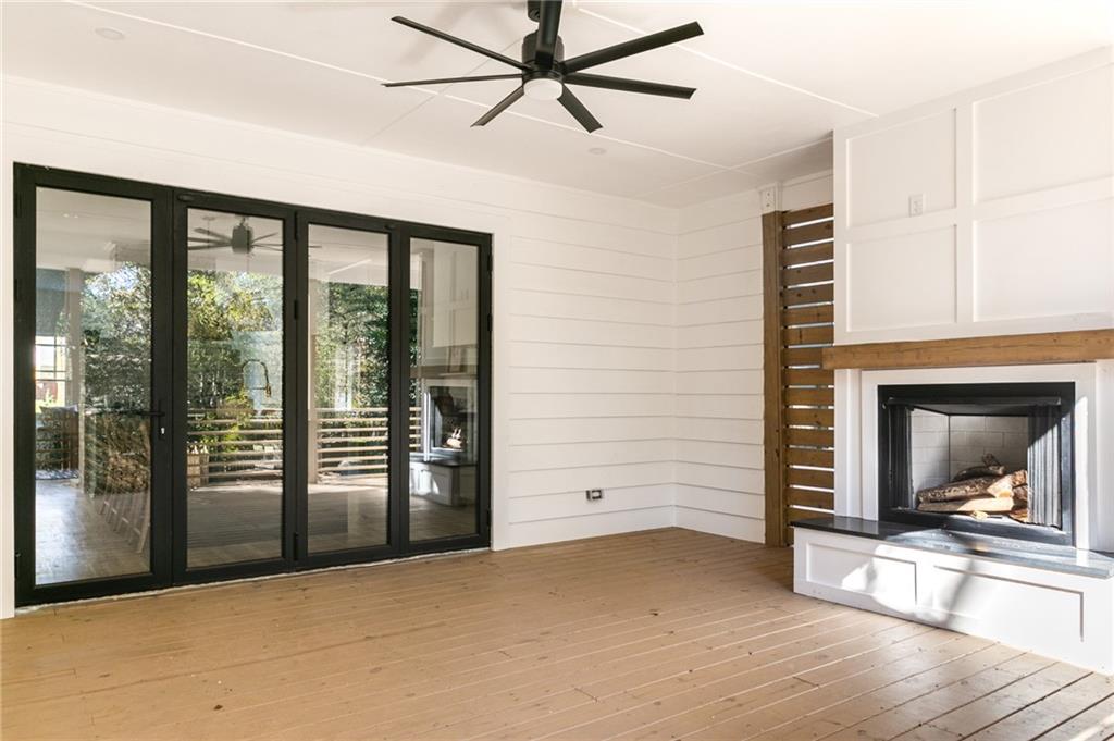 419 N Highland Avenue NE