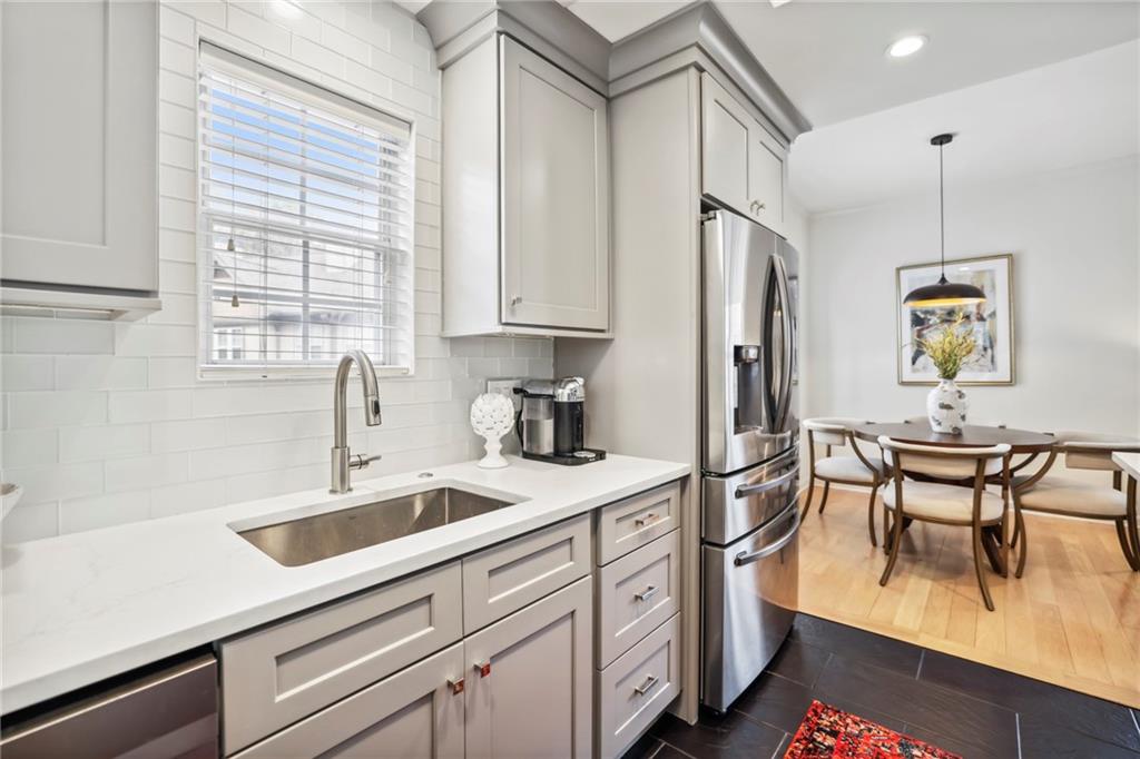 1331 Stillwood Chase NE