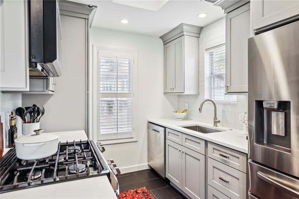 1331 Stillwood Chase NE