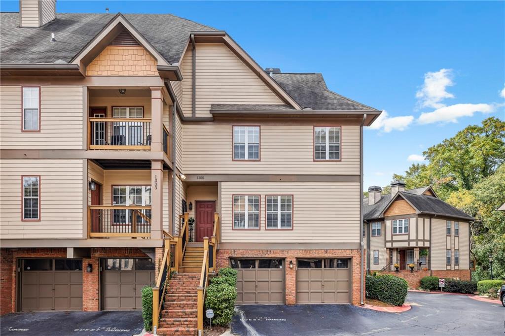 1331 Stillwood Chase NE