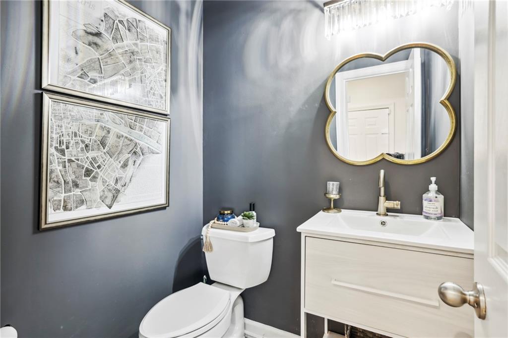 1331 Stillwood Chase NE