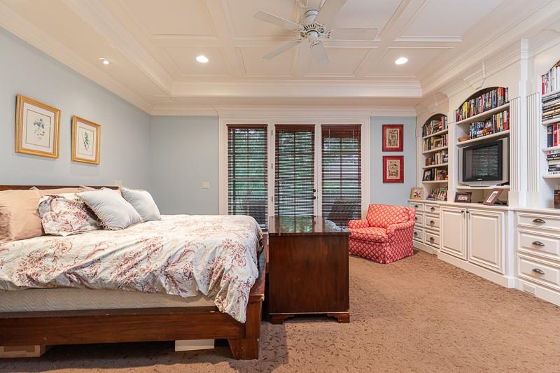 55 Tuxedo Terrace NW