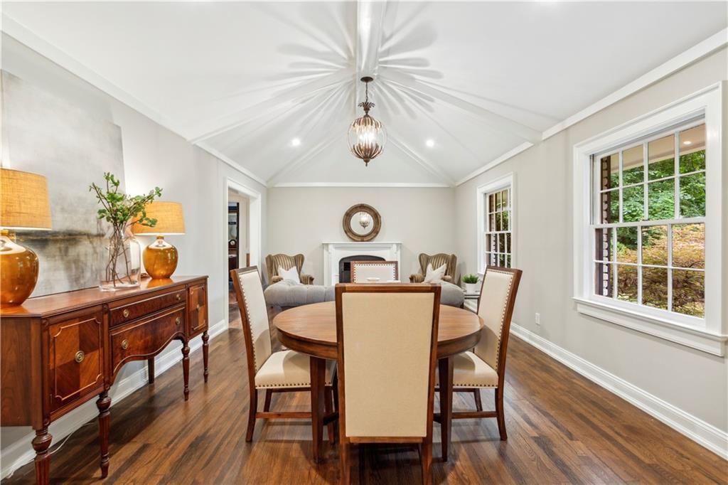 55 Tuxedo Terrace NW