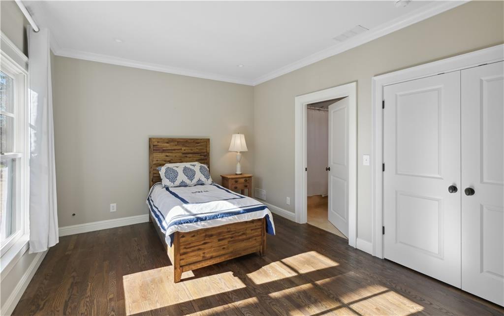 55 Tuxedo Terrace NW