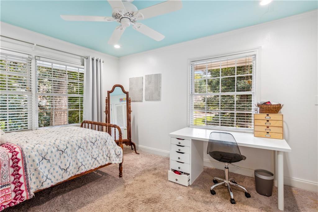 55 Tuxedo Terrace NW