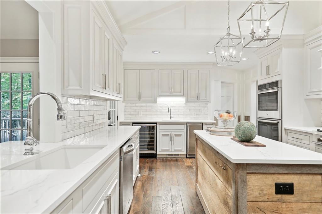 55 Tuxedo Terrace NW