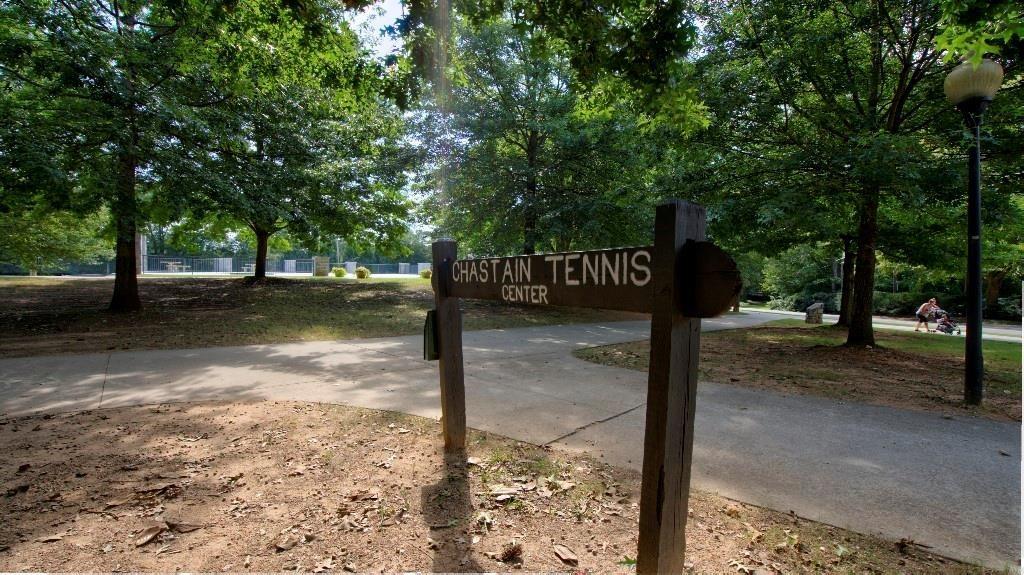 55 Tuxedo Terrace NW