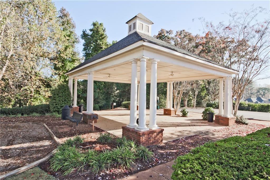 3604 Maple Hill Road