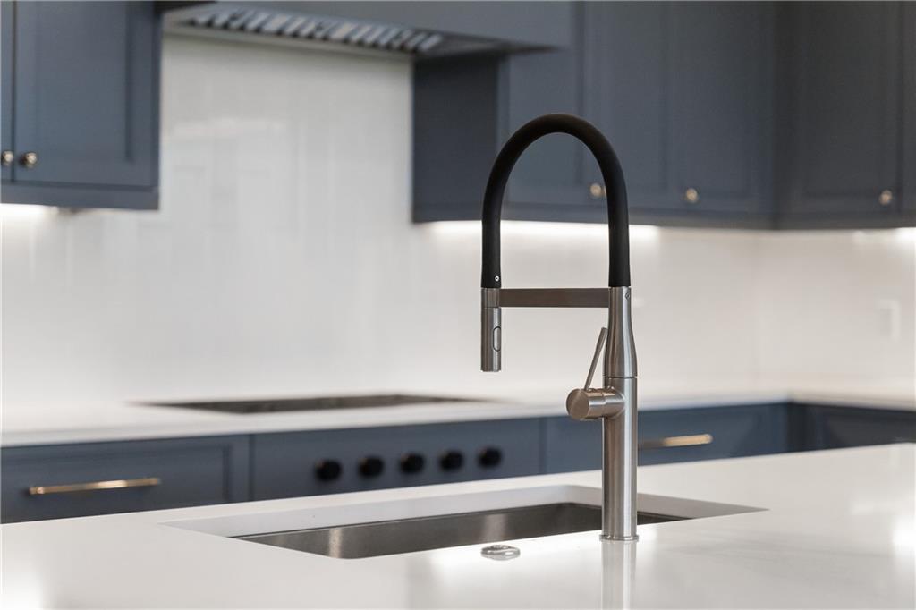 2520 Peachtree Road NW Unit 1202