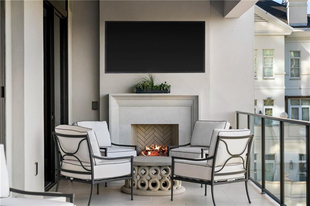 2520 Peachtree Road NW Unit 1202