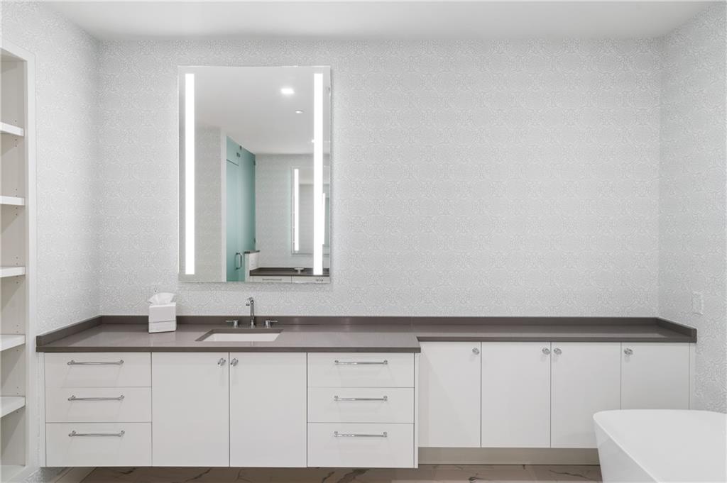 2520 Peachtree Road NW Unit 1202