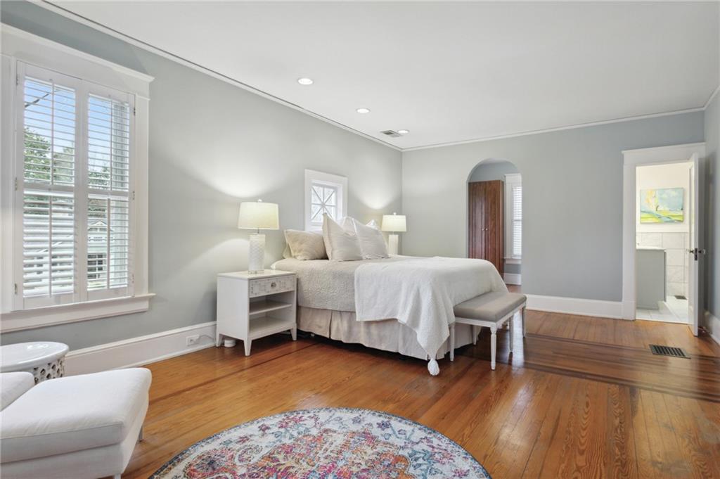 18 Walker Terrace NE