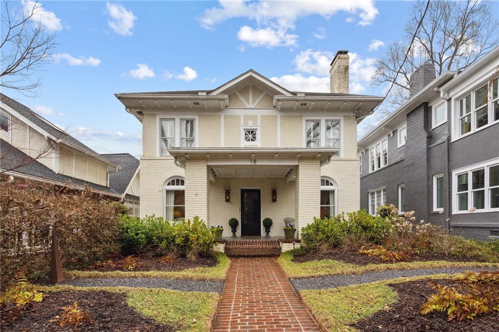 18 Walker Terrace NE