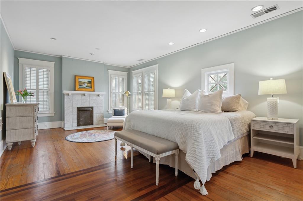 18 Walker Terrace NE