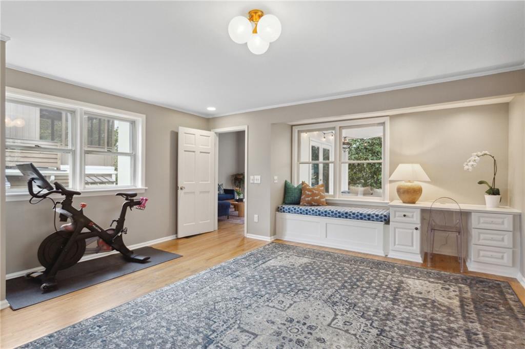 18 Walker Terrace NE