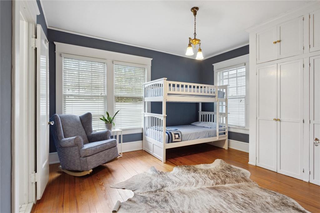 18 Walker Terrace NE