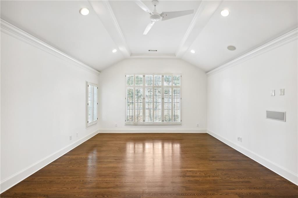 3511 Paces Valley Road NW