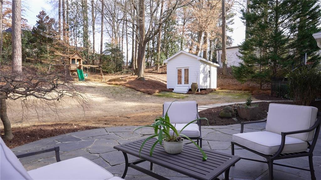 3511 Paces Valley Road NW