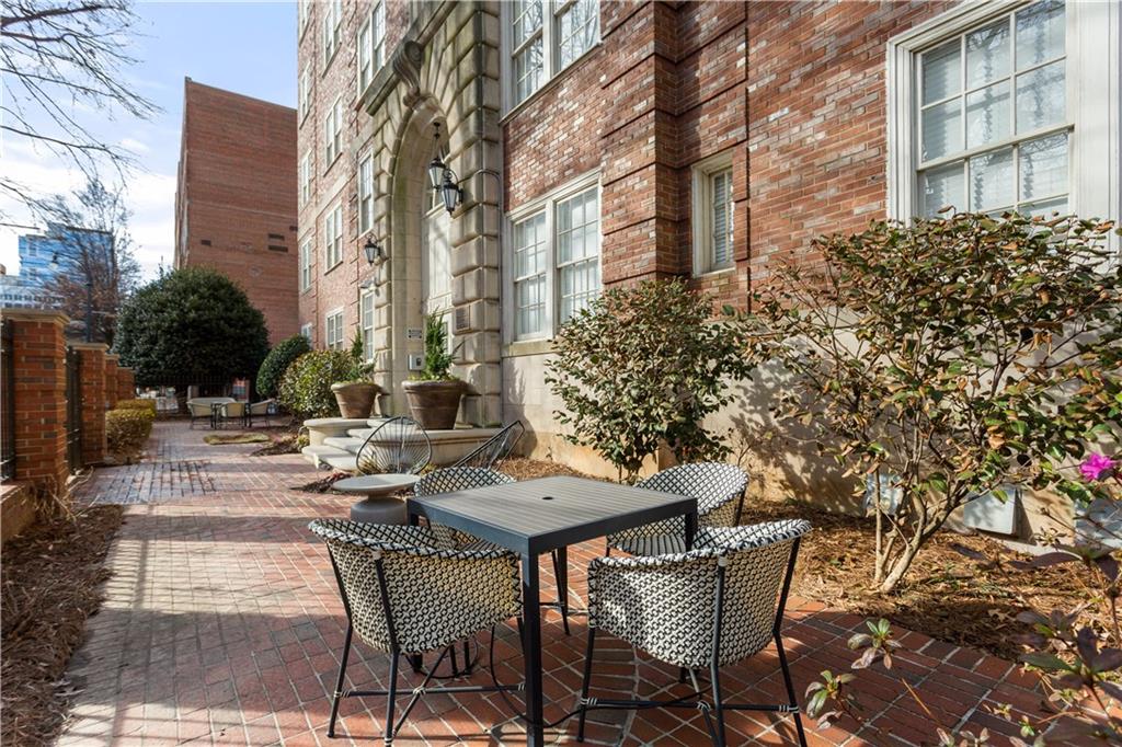 800 Peachtree Street NE Unit 2304