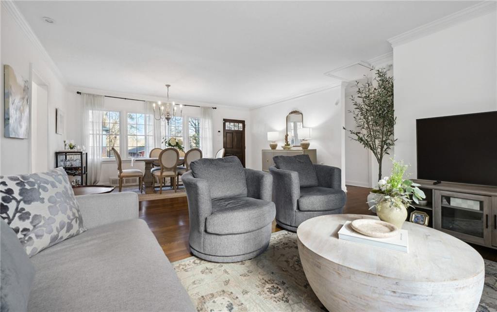 1764 Warren Court NW