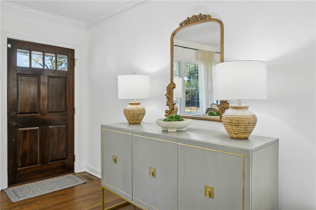 1764 Warren Court NW