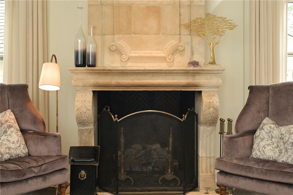 2551 Potomac Avenue NE