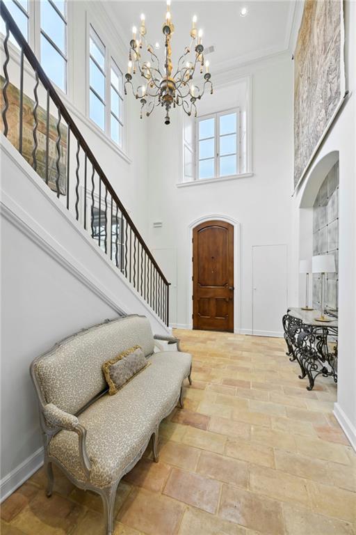 2551 Potomac Avenue NE