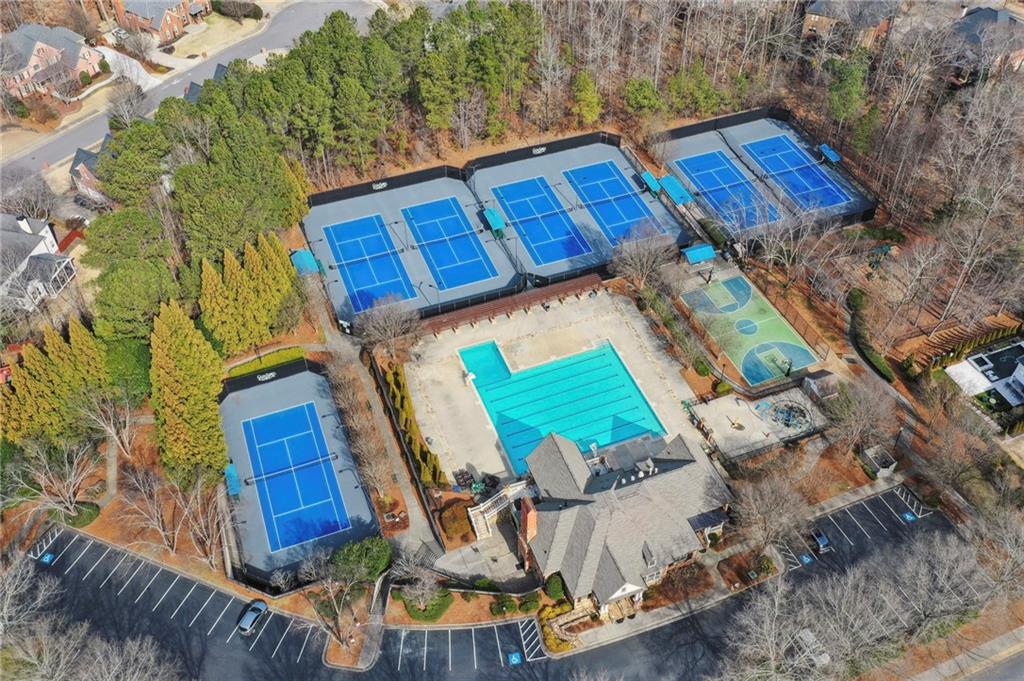 405 Garrick Point