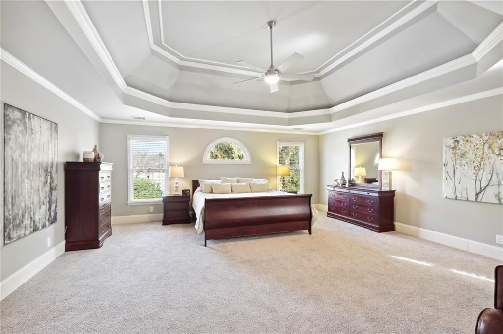 405 Garrick Point