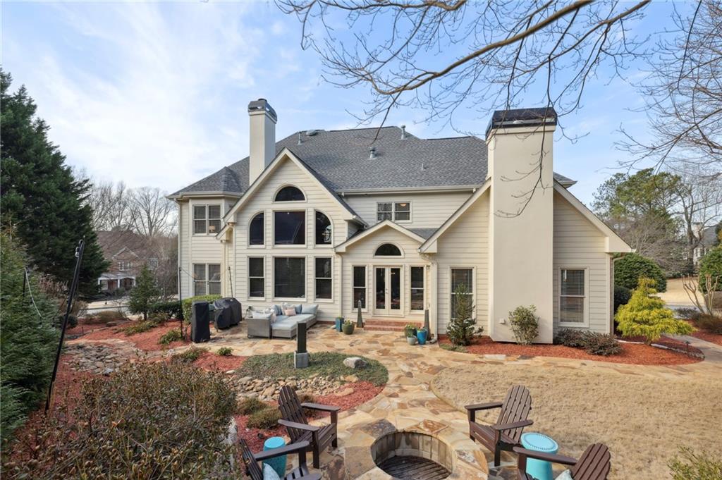 405 Garrick Point