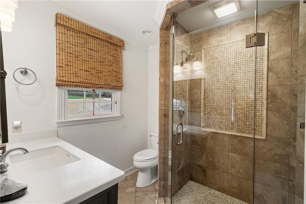 2778 Ridgewood Road NW