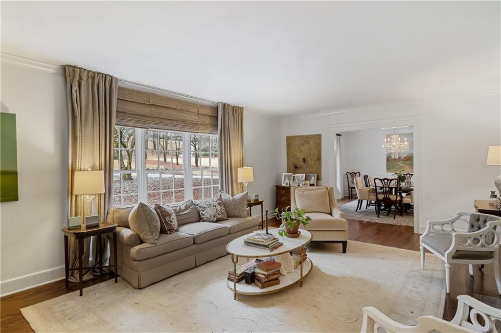 2778 Ridgewood Road NW