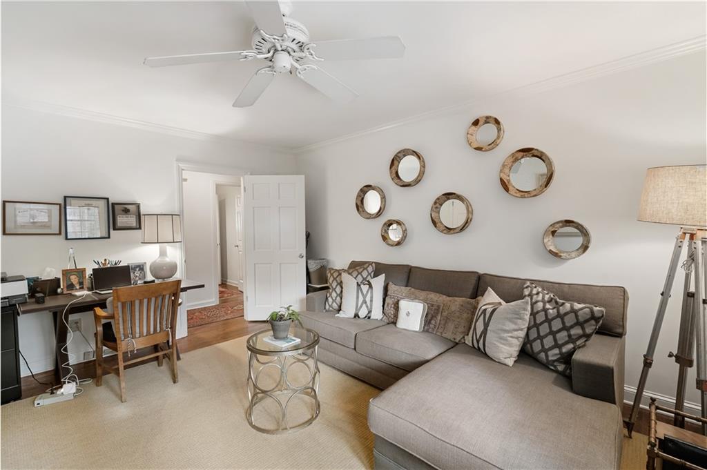 2778 Ridgewood Road NW