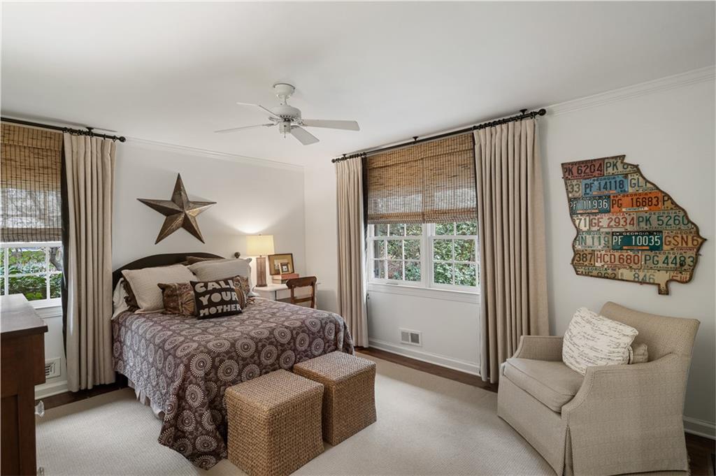 2778 Ridgewood Road NW