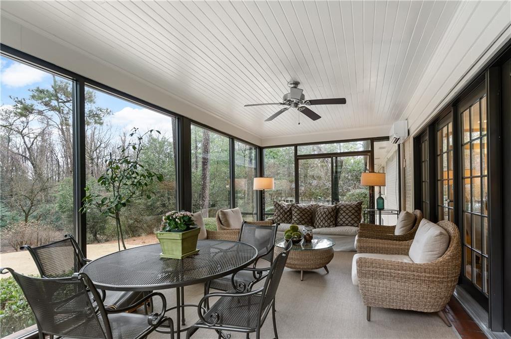 2778 Ridgewood Road NW