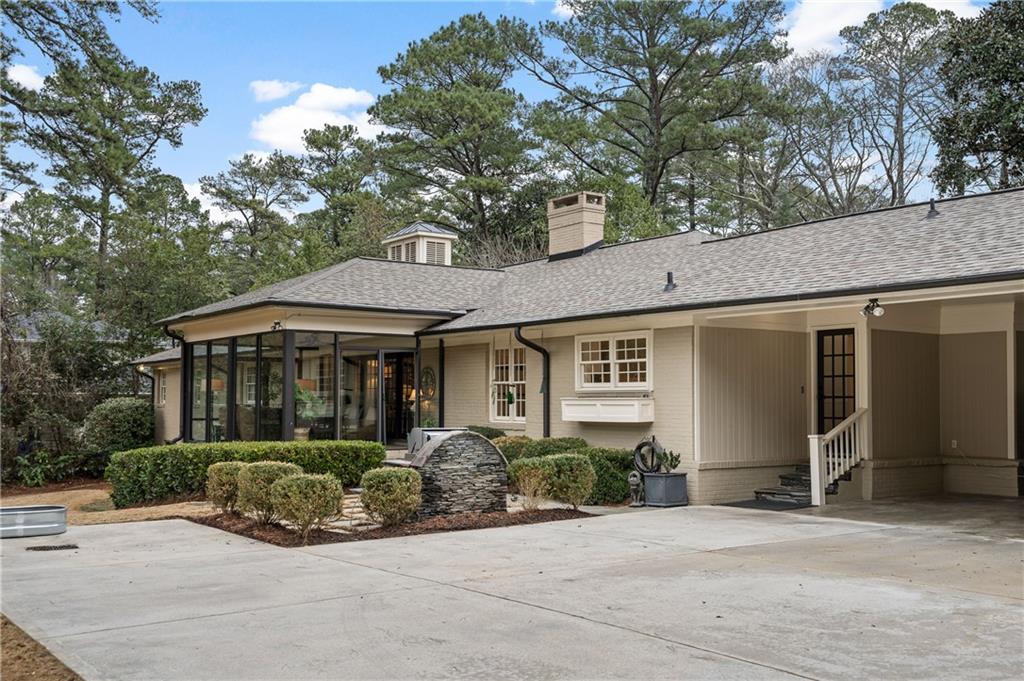 2778 Ridgewood Road NW