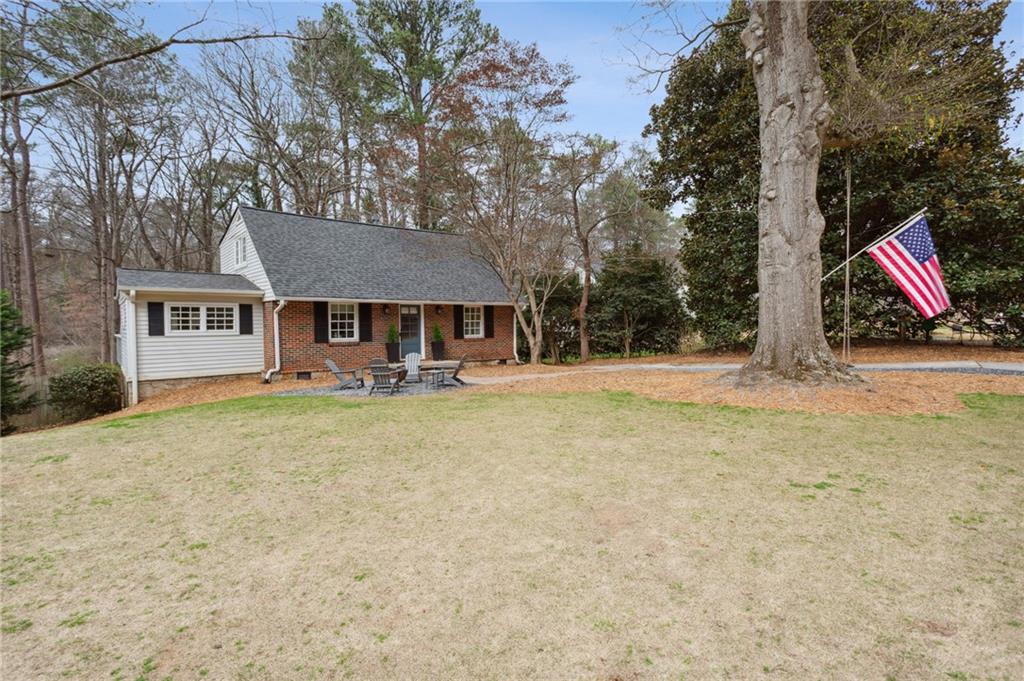 2710 Ridgemore Road NW