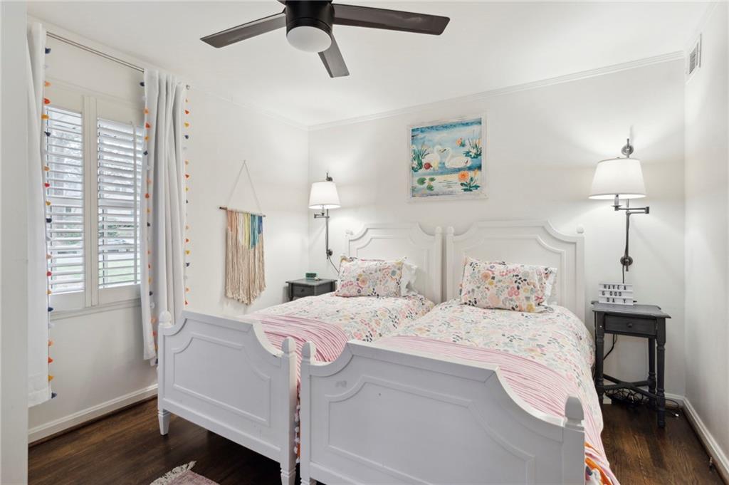 2710 Ridgemore Road NW