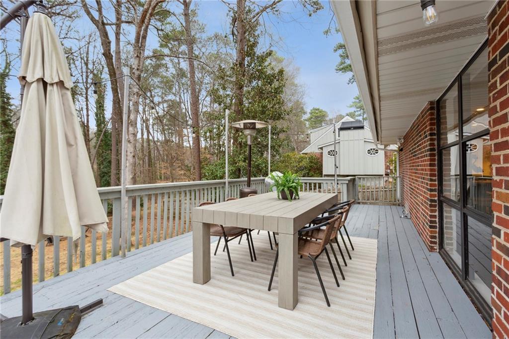 2710 Ridgemore Road NW